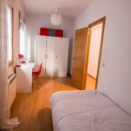 6 Rua Hernan Cortes Apartment Vigo